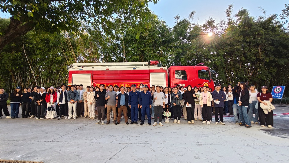 消防培 2.png
